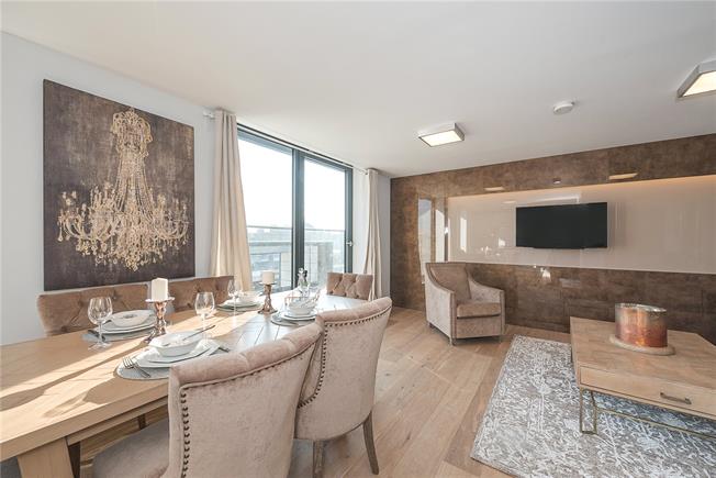 Apartment Block in London 01